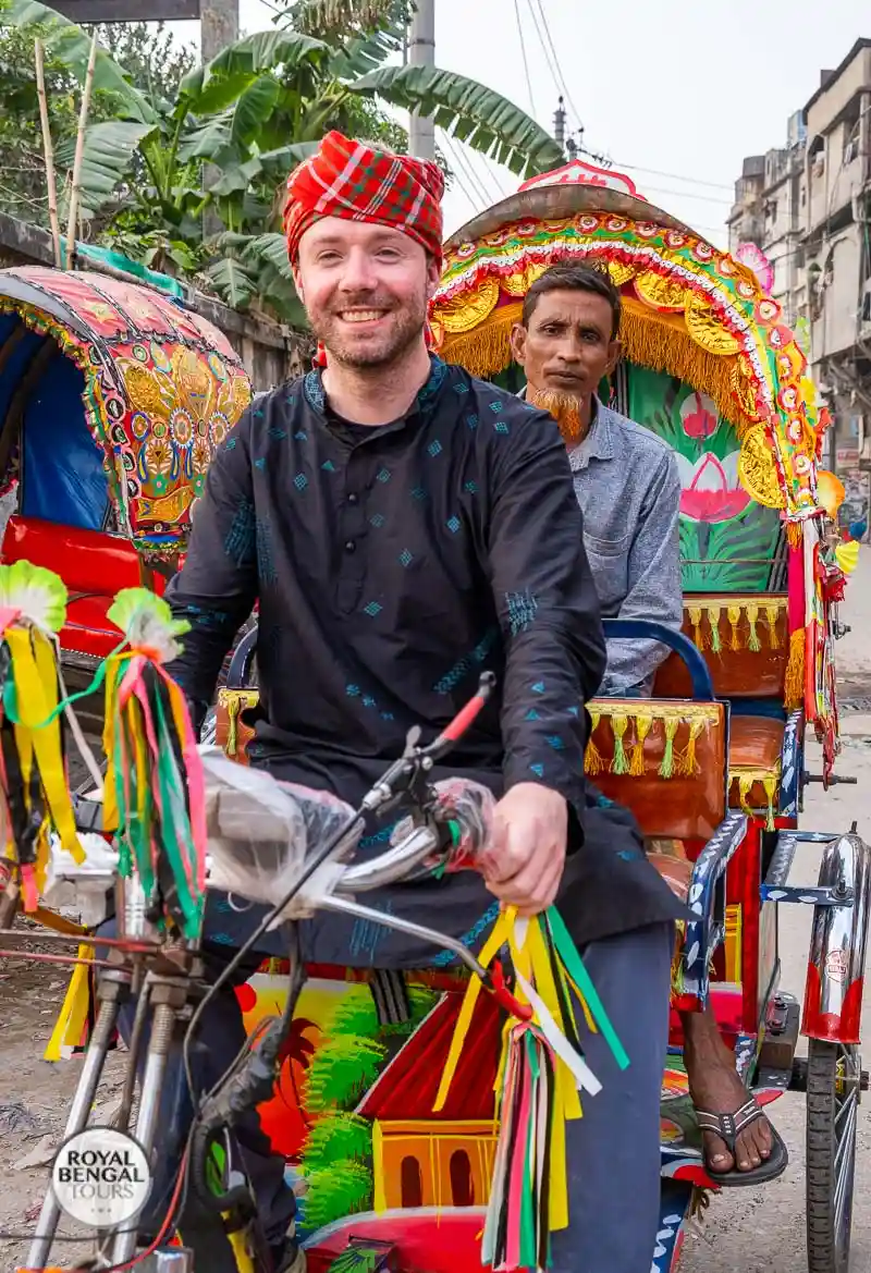 Half-day guided tour in Old Dhaka featuring landmarks like Lalbagh Fort, Ahsan Manzil, and vibrant local markets
