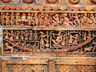 Story of Ramayana is depicted on the walls of Kantanagar temple
