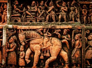 theme of terracotta plaques of Kantajhee temple based on Vishnu mythology