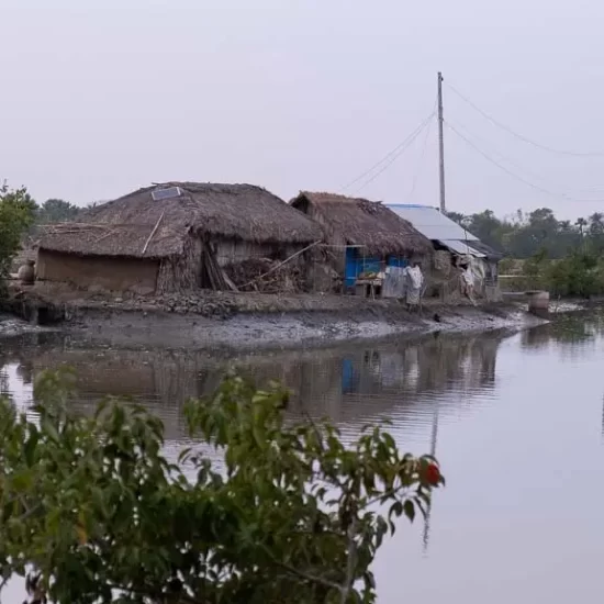 effects of climate change on the life of coastal people of Bangladesh