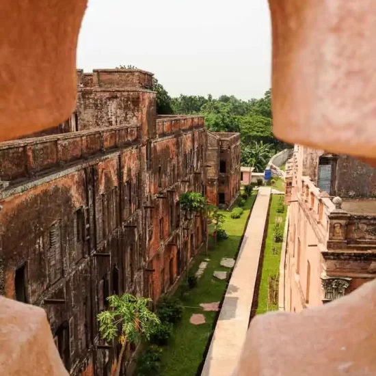 inner courtyad of baliati Landlords Palace