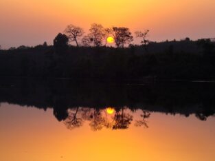 Madhobpur lake is the most beautiful spot to enjoy Sunset in Sre