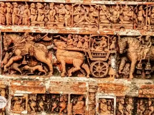 Ramayana and Mahavarata stories on the Kantajee temple surface