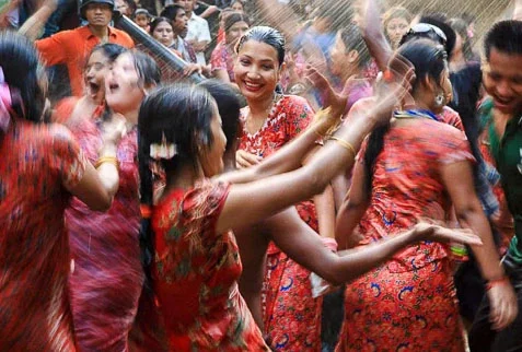 Shangrai spirit Young Rakhine dancers painting the town red
