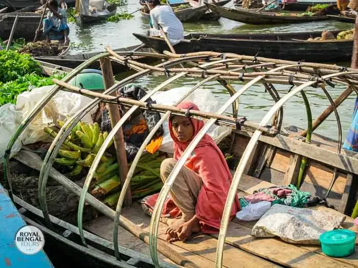 Mind-blowing backwater trip and floating market visit in Bangladesh