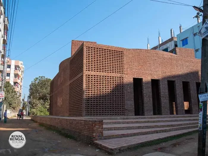Baitur Rouf Mosque, Dhaka, Bangladesh