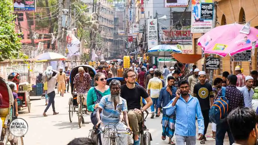 Rickshaw Ride Through the Vibrant back streets of Old Dhaka